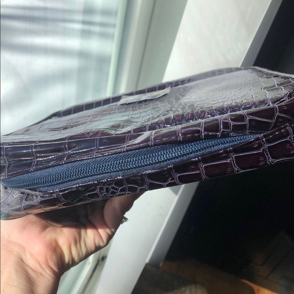 SeneGence Distributor Makeup Binder Case Purple wilh Blue Accents Croc Cosmetic - Picture 6 of 6